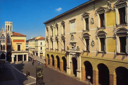 Palazzo Del Bo